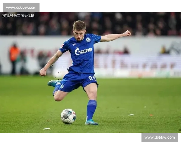 高清足球赛事直播APP下载指南畅享全球赛场精彩即时比分数据分析权威解说 - 副本 - 副本 - 副本 (24) - 副本